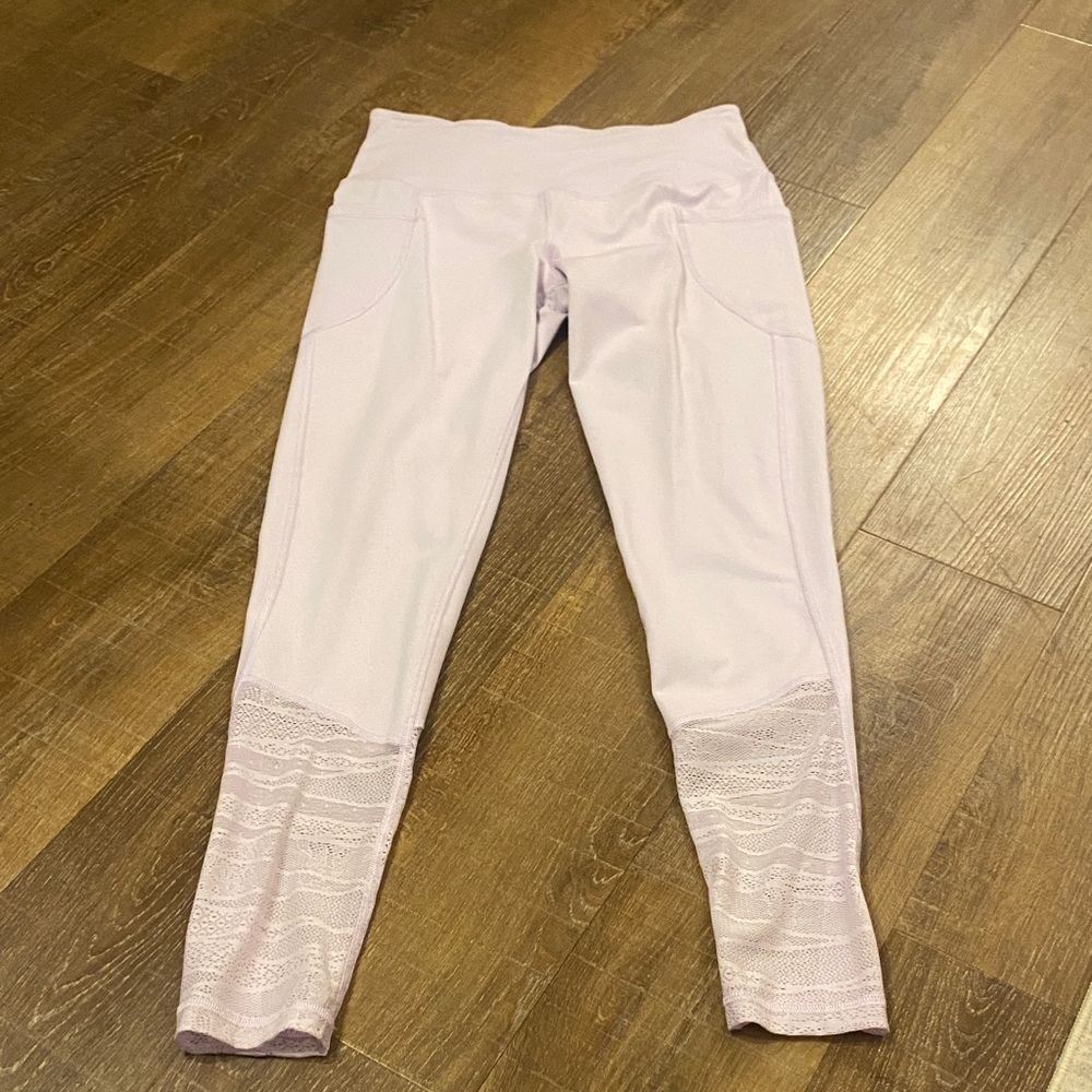 Victoria's Secret Sport Light Purple Women’s Leggings size SMALL